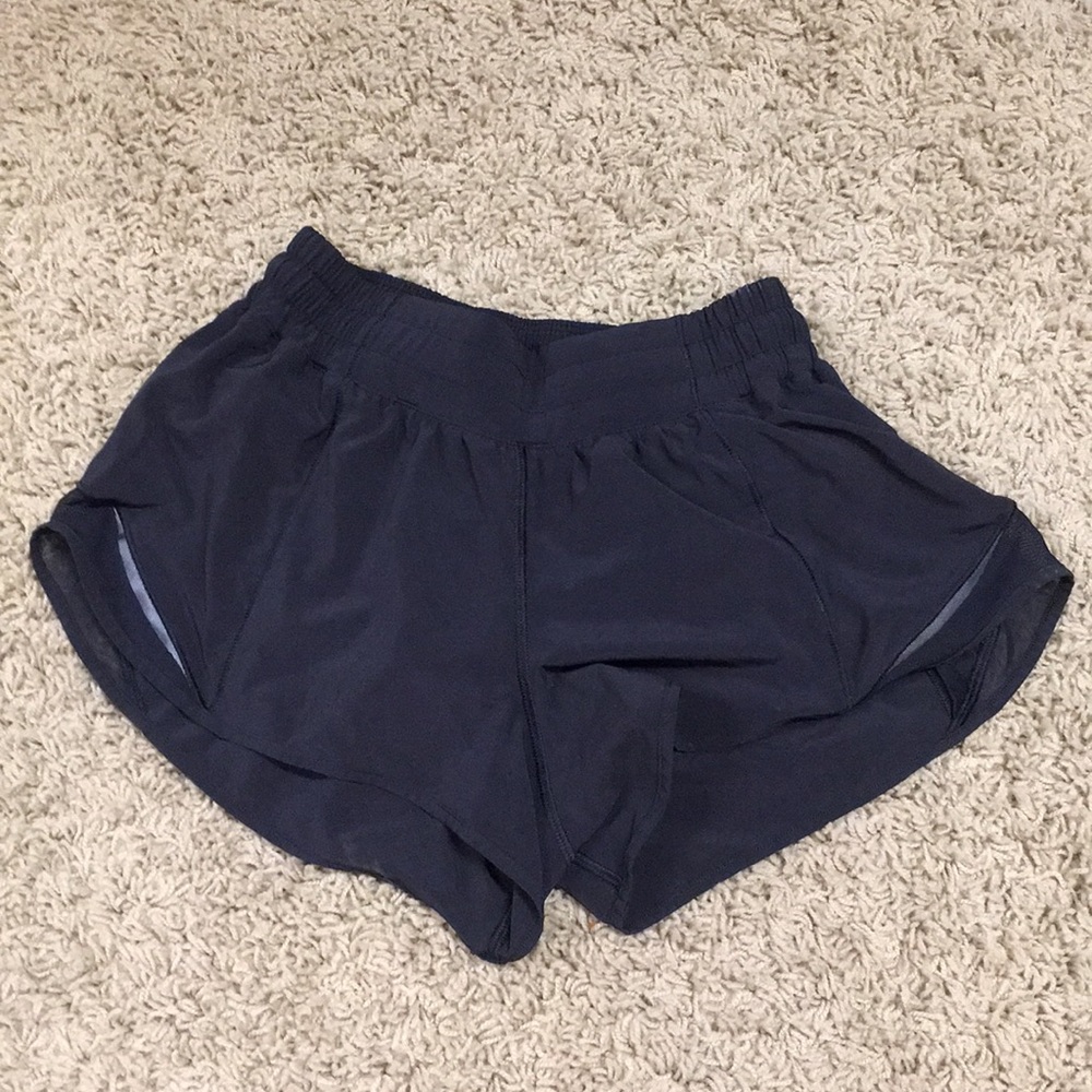 New Lululemon hotty hot shorts